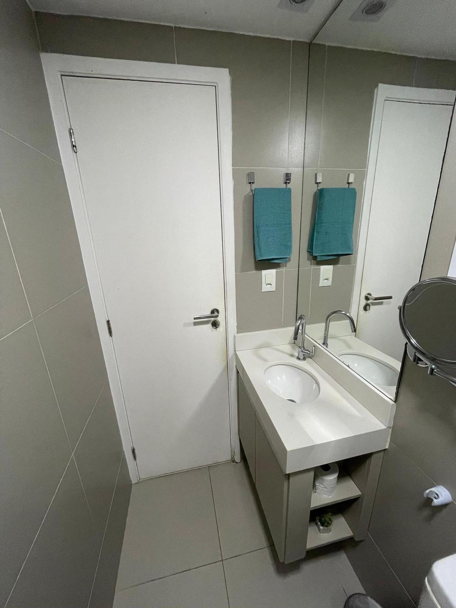 Flat 2 Quartos A 50m Da Perto Da Feirinha *